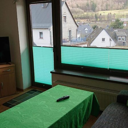 Ferienwohnung Angelburg - Marburg Biedenkopf Mit Balkon Und Badewanne Gonnern Exteriör bild